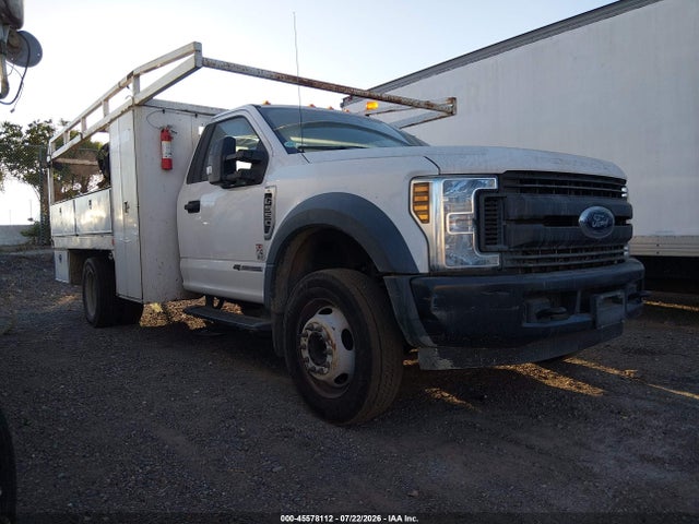 45578112 :رقم المزاد ، 1FDUF5GT7KDA11677 vin ، 2019 Ford F-550 Chassis Xl مزاد بيع