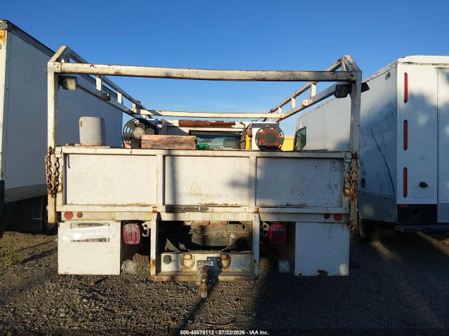 Ford F-550 Chassis Xl 2019 1FDUF5GT7KDA11677 Image 16