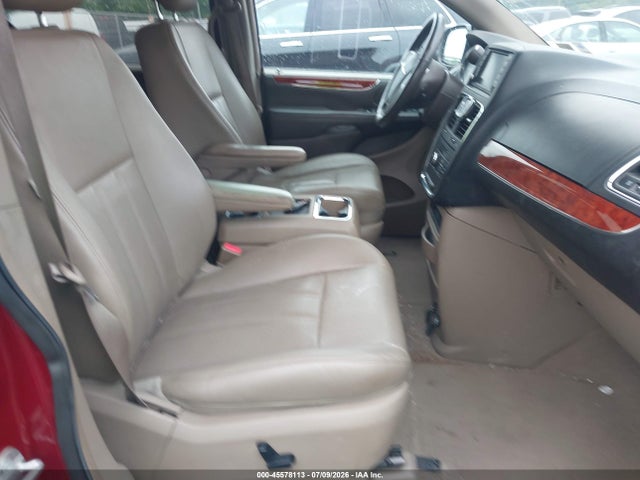 Продажа на аукционе авто 2016 Chrysler Town & Country Touring-l, vin: 2C4RC1CG0GR303115, номер лота: 45578113