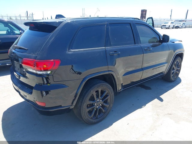 1C4RJEAG4MC739406 Jeep Grand Cherokee Laredo X 4x2
