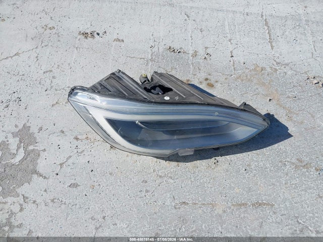 Tesla Model S 100d/75d/p100d 2018 5YJSA1E28JF244102 Image 11