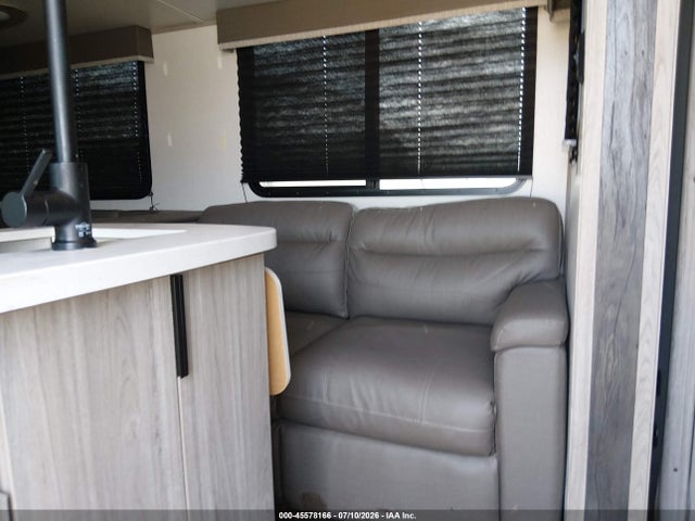 Keystone Rv Passport 2021 4YDT28225MK415357 Image 8