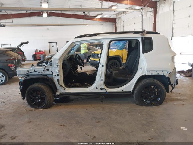 2020 Jeep Renegade Altitude 4x4 მანქანა იყიდება აუქციონზე, vin: ZACNJBBB0LPL13798, აუქციონის ნომერი: 45578180