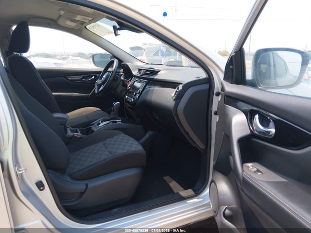 JN1BJ1BV0MW322857 Nissan Rogue Sport Sv Fwd Xtronic Cvt