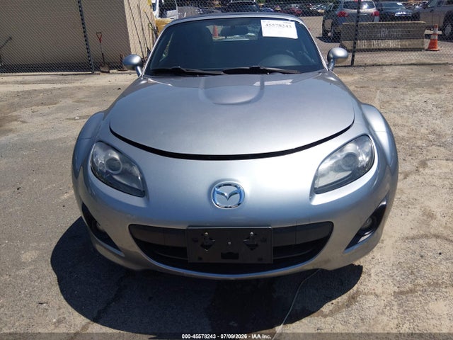 45578243 :رقم المزاد ، JM1NC2JF4B0218781 vin ، 2011 Mazda Mx-5 Miata Sport مزاد بيع