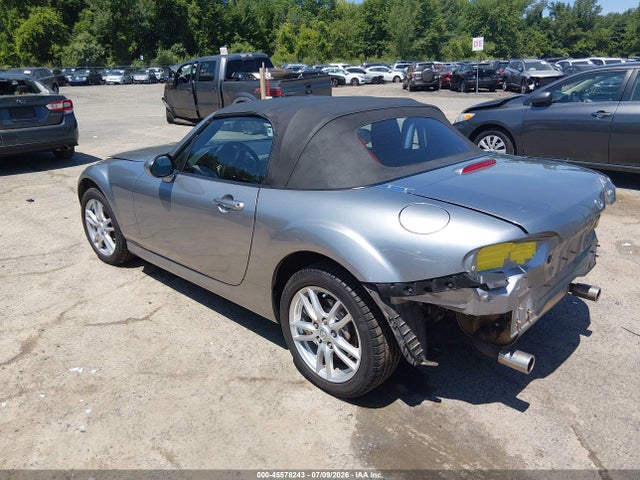 45578243 :رقم المزاد ، JM1NC2JF4B0218781 vin ، 2011 Mazda Mx-5 Miata Sport مزاد بيع