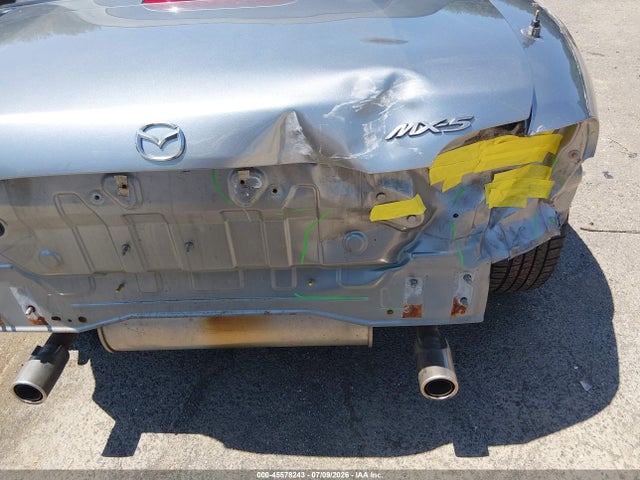 45578243 :رقم المزاد ، JM1NC2JF4B0218781 vin ، 2011 Mazda Mx-5 Miata Sport مزاد بيع