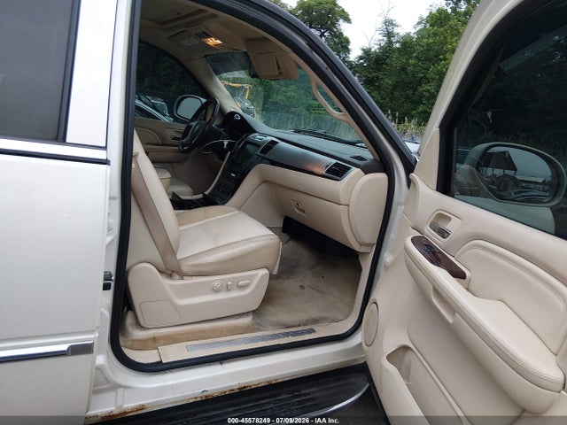 Продажа на аукционе авто 2007 Cadillac Escalade, vin: 1GYFK63817R239047, номер лота: 45578249