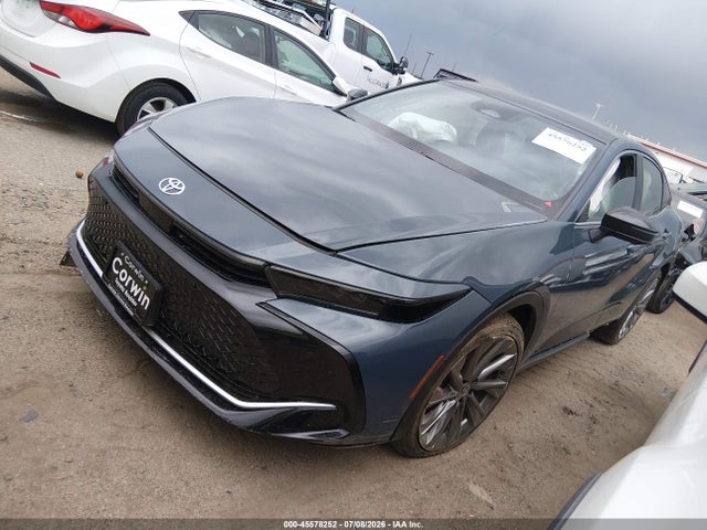 Toyota Crown Limited 2026 JTDAAAAF0T3049244 Image 2