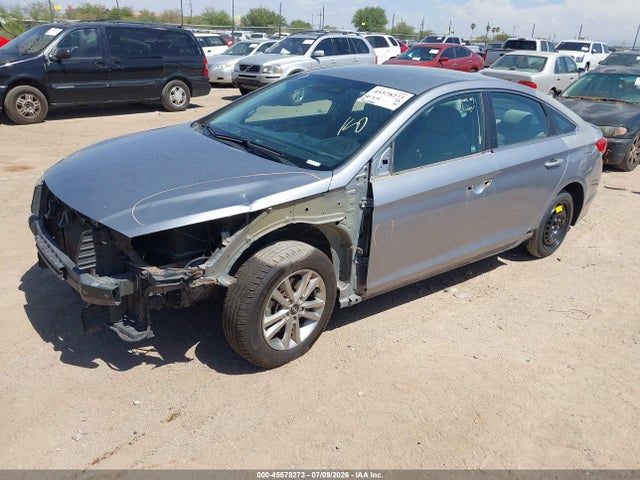 Hyundai Sonata 2017 5NPE24AF5HH438781 Image 2