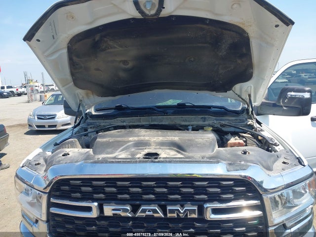 2023 Ram 2500 Big Horn  4x4 6'4 Box მანქანა იყიდება აუქციონზე, vin: 3C6UR5DJ0PG558452, აუქციონის ნომერი: 45578279