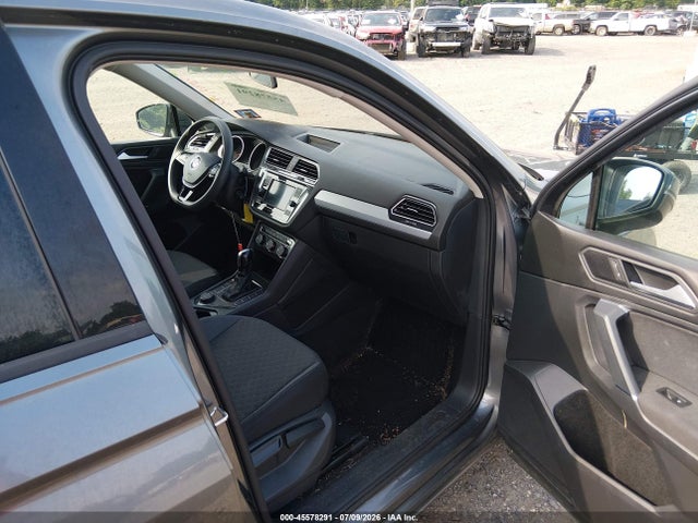 45578291 :رقم المزاد ، 3VV0B7AXXLM148173 vin ، 2020 Volkswagen Tiguan 2.0t S مزاد بيع
