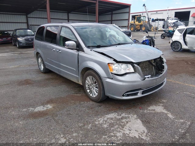 Продажа на аукционе авто 2015 Chrysler Town & Country Touring-l, vin: 2C4RC1CG0FR674113, номер лота: 45578293