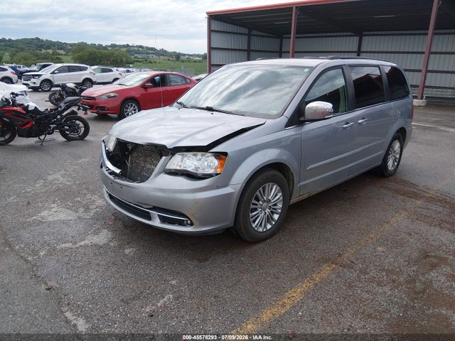 Продажа на аукционе авто 2015 Chrysler Town & Country Touring-l, vin: 2C4RC1CG0FR674113, номер лота: 45578293