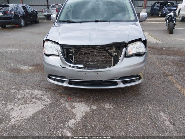 Продажа на аукционе авто 2015 Chrysler Town & Country Touring-l, vin: 2C4RC1CG0FR674113, номер лота: 45578293