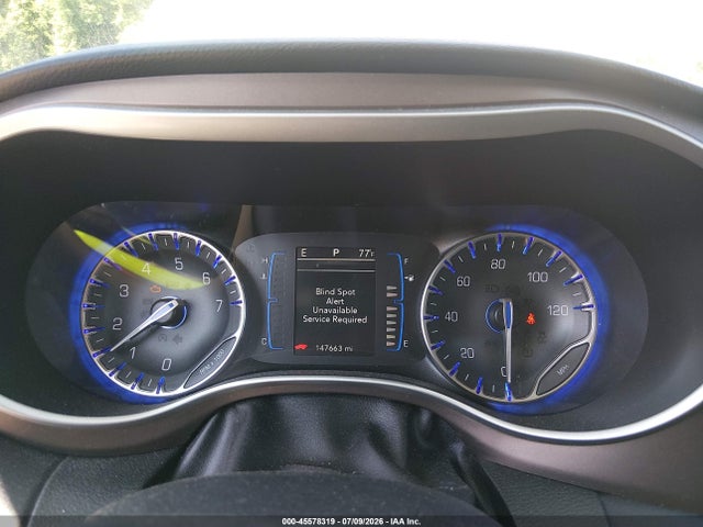 Продаж на аукціоні авто 2017 Chrysler Pacifica Touring-l, vin: 2C4RC1BG6HR524401, номер лоту: 45578319