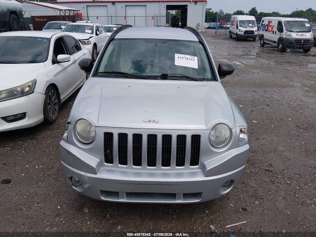 45578342 :رقم المزاد ، 1J8FT47WX7D119642 vin ، 2007 Jeep Compass Sport مزاد بيع