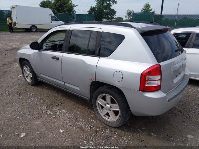 45578342 :رقم المزاد ، 1J8FT47WX7D119642 vin ، 2007 Jeep Compass Sport مزاد بيع