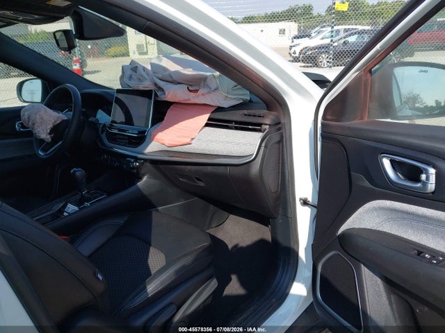 Продажа на аукционе авто 2024 Jeep Compass Latitude 4x4, vin: 3C4NJDBN1RT117038, номер лота: 45578356