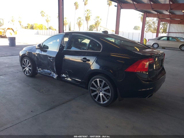 Volvo S60 T6 2014 YV1902FH6E2281484 Image 3