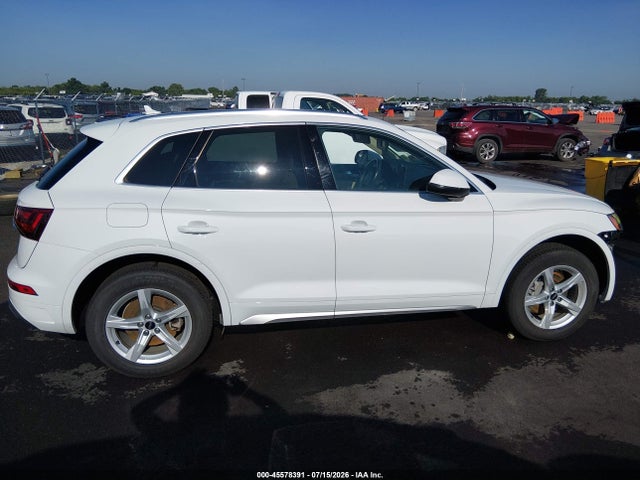 2022 Audi Q5 Premium 40 Tfsi Quattro S Tronic მანქანა იყიდება აუქციონზე, vin: WA1ABAFY6N2124426, აუქციონის ნომერი: 45578391