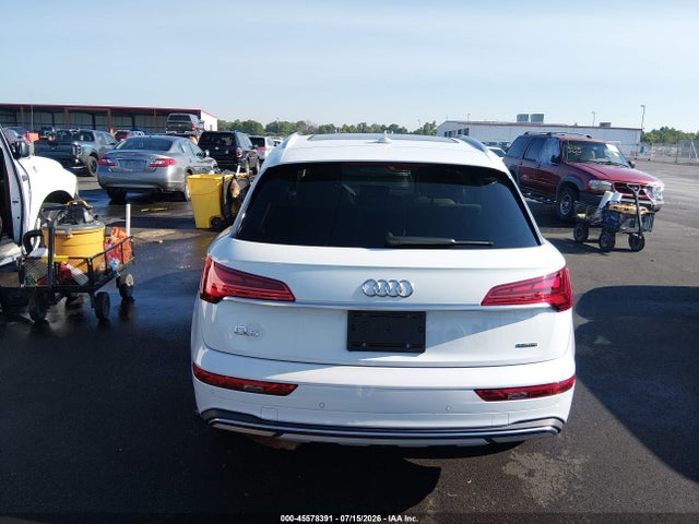 2022 Audi Q5 Premium 40 Tfsi Quattro S Tronic მანქანა იყიდება აუქციონზე, vin: WA1ABAFY6N2124426, აუქციონის ნომერი: 45578391