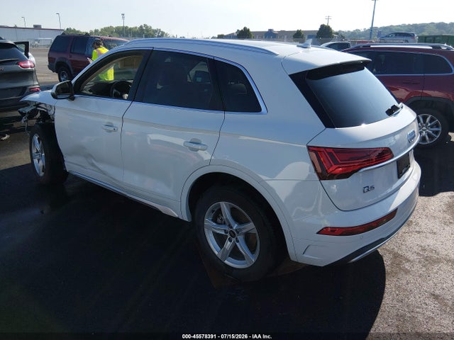 2022 Audi Q5 Premium 40 Tfsi Quattro S Tronic მანქანა იყიდება აუქციონზე, vin: WA1ABAFY6N2124426, აუქციონის ნომერი: 45578391