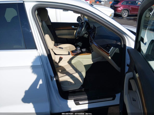 2022 Audi Q5 Premium 40 Tfsi Quattro S Tronic მანქანა იყიდება აუქციონზე, vin: WA1ABAFY6N2124426, აუქციონის ნომერი: 45578391