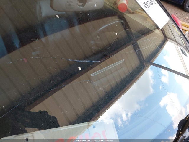 Lexus CT 200H 2014 JTHKD5BH5E2193222 Image 17