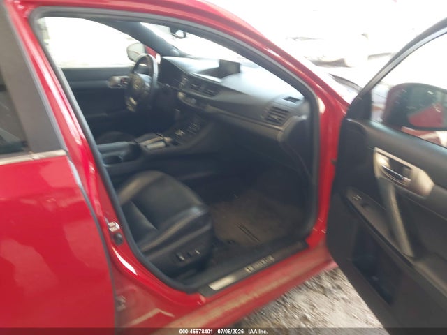 Lexus CT 200H 2014 JTHKD5BH5E2193222 Image 5