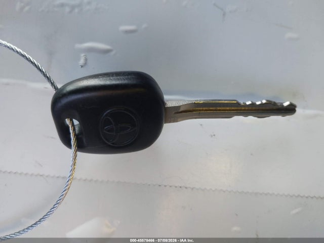 5YFBURHEXFP311760 Toyota COROLLA L
