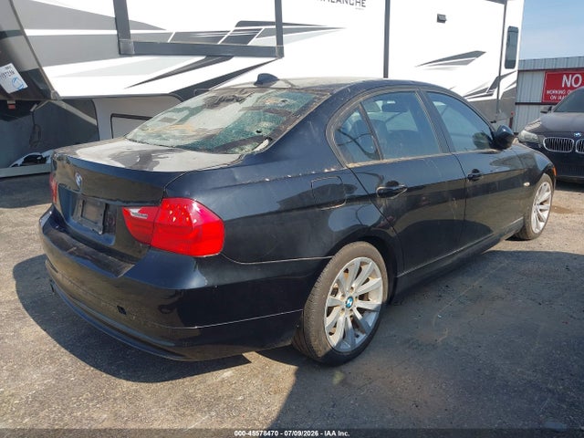 Продажа на аукционе авто 2011 Bmw 328i, vin: WBAPH7C56BA801808, номер лота: 45578470