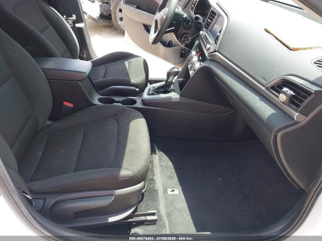 45578483 :رقم المزاد ، 5NPD84LF2KH402237 vin ، 2019 Hyundai Elantra Sel مزاد بيع