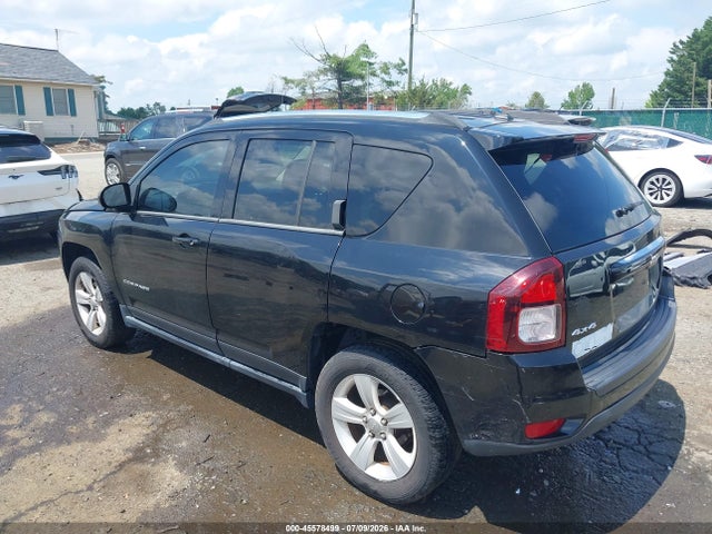 2015 Jeep Compass Sport მანქანა იყიდება აუქციონზე, vin: 1C4NJDBB6FD114790, აუქციონის ნომერი: 45578499