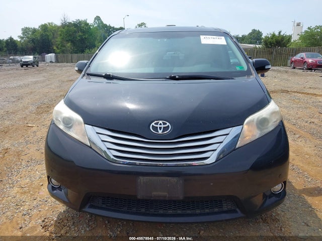 2013 Toyota Sienna Limited 7 Passenger მანქანა იყიდება აუქციონზე, vin: 5TDDK3DC8DS065053, აუქციონის ნომერი: 45578545