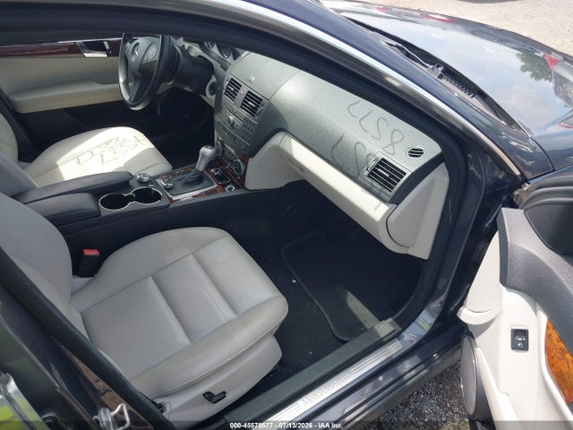45578577 :رقم المزاد ، WDDGF8BB2BR173372 vin ، 2011 Mercedes-benz C 300 Sport 4matic مزاد بيع