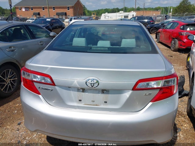 2014 Toyota Camry Le მანქანა იყიდება აუქციონზე, vin: 4T1BF1FK5EU792809, აუქციონის ნომერი: 45578617