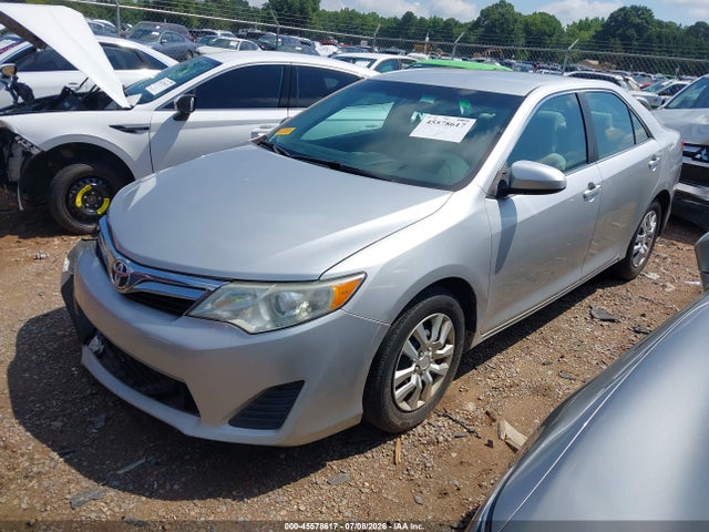 2014 Toyota Camry Le მანქანა იყიდება აუქციონზე, vin: 4T1BF1FK5EU792809, აუქციონის ნომერი: 45578617
