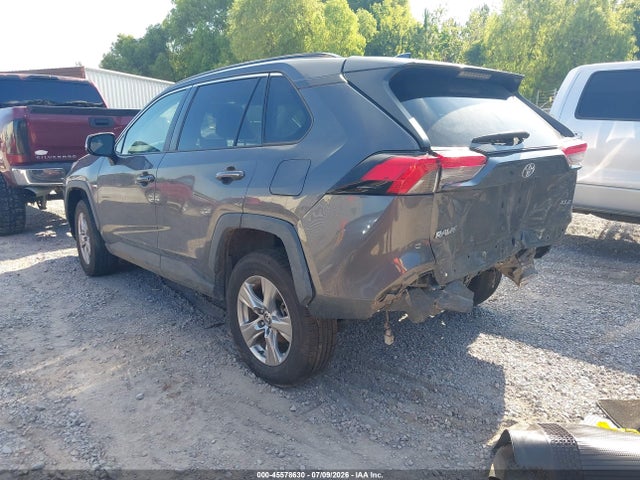 Toyota Rav4 Xle 2023 2T3W1RFV9PW250440 Image 3