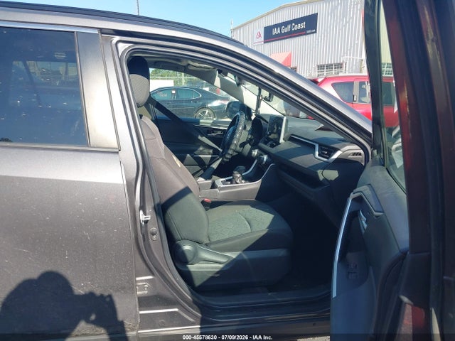 2T3W1RFV9PW250440 Toyota Rav4 Xle