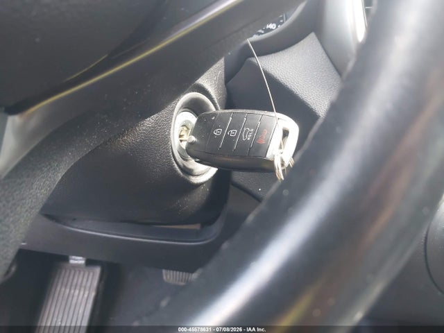 5XYPGDA38GG017319 KIA Sorento 2.4l Lx