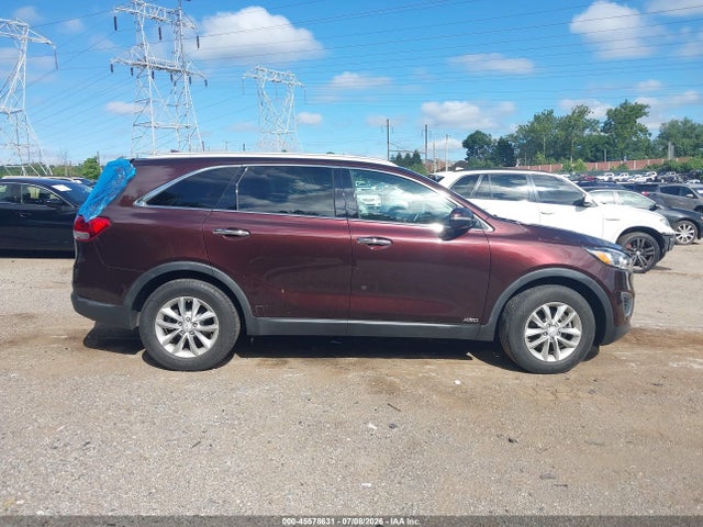 5XYPGDA38GG017319 KIA Sorento 2.4l Lx