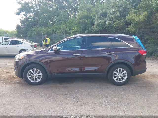 5XYPGDA38GG017319 KIA Sorento 2.4l Lx
