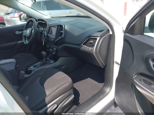 2019 Jeep Cherokee Latitude 4x4 მანქანა იყიდება აუქციონზე, vin: 1C4PJMCB1KD343623, აუქციონის ნომერი: 45578644