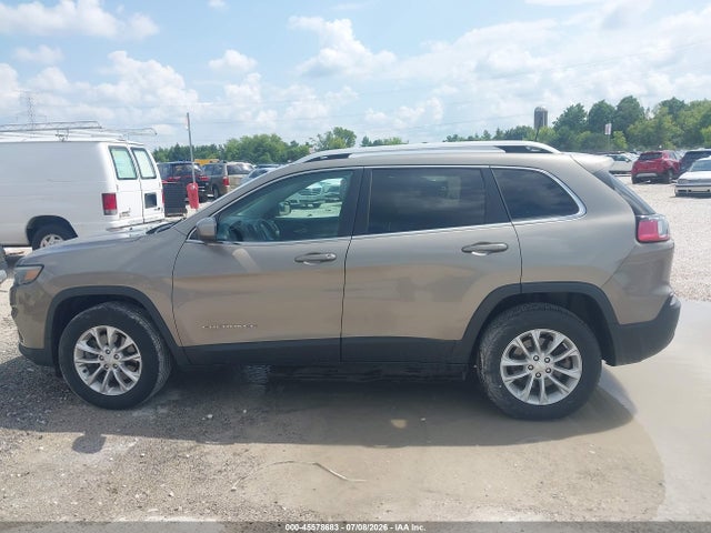 2019 Jeep Cherokee Latitude 4x4 მანქანა იყიდება აუქციონზე, vin: 1C4PJMCBXKD343619, აუქციონის ნომერი: 45578683
