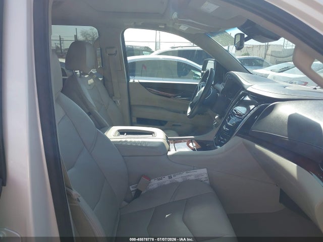1GYS3NKJ3FR611688 Cadillac Escalade Premium