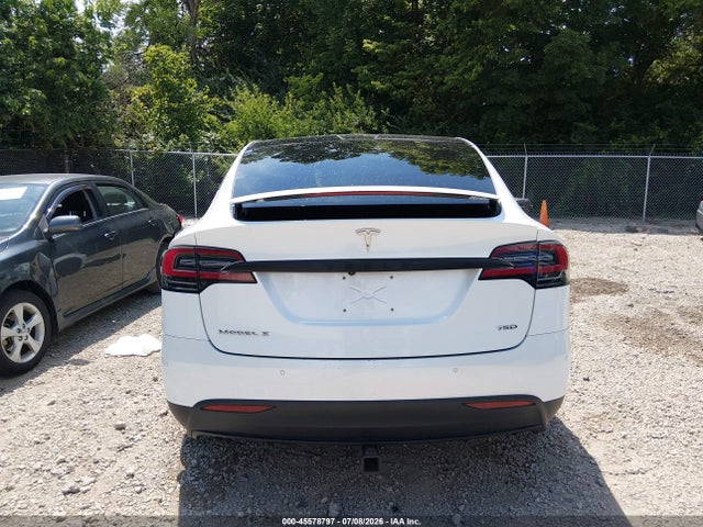 Auction sale of the 2017 Tesla Model X, vin: 5YJXCDE22HF041976, lot number: 45578797