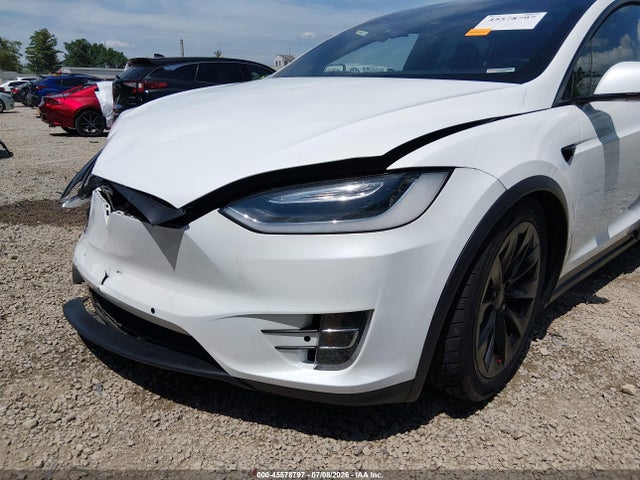 Auction sale of the 2017 Tesla Model X, vin: 5YJXCDE22HF041976, lot number: 45578797