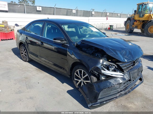 45578808 :رقم المزاد ، 3VWDB7AJXHM373726 vin ، 2017 Volkswagen Jetta 1.4t Se مزاد بيع
