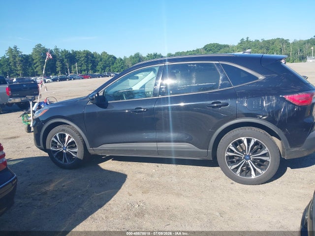 1FMCU9BZXMUA08649 Ford Escape Se Hybrid